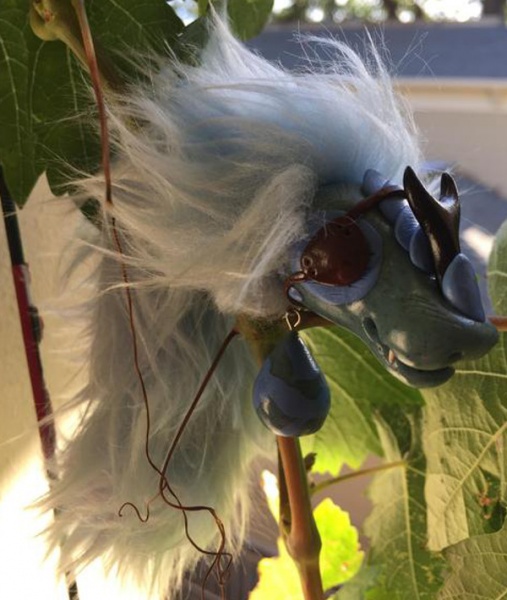 File:Sub-Lieutenant Star Apple.jpg