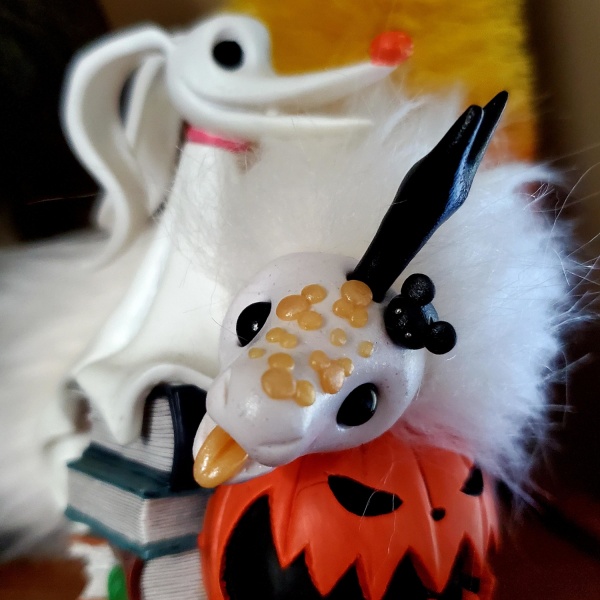 File:Hidden Mickey.jpg